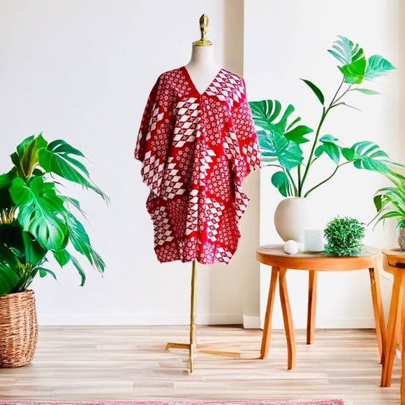 0127/ Red & White Batik Pattern Short Kaftan, Cotton Dress - Picture 14 of 14